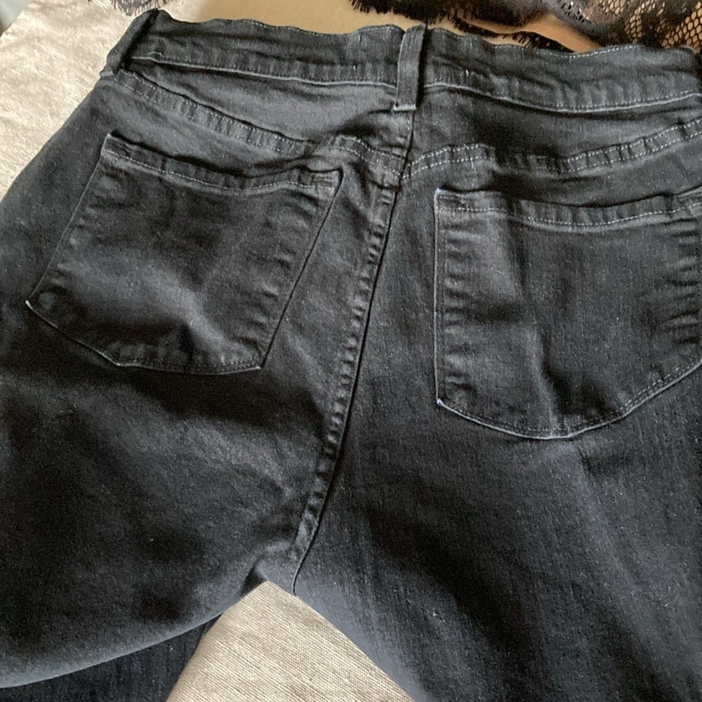 Size 12 Lift tuck technology NYDJ . - Picture 6 of 6